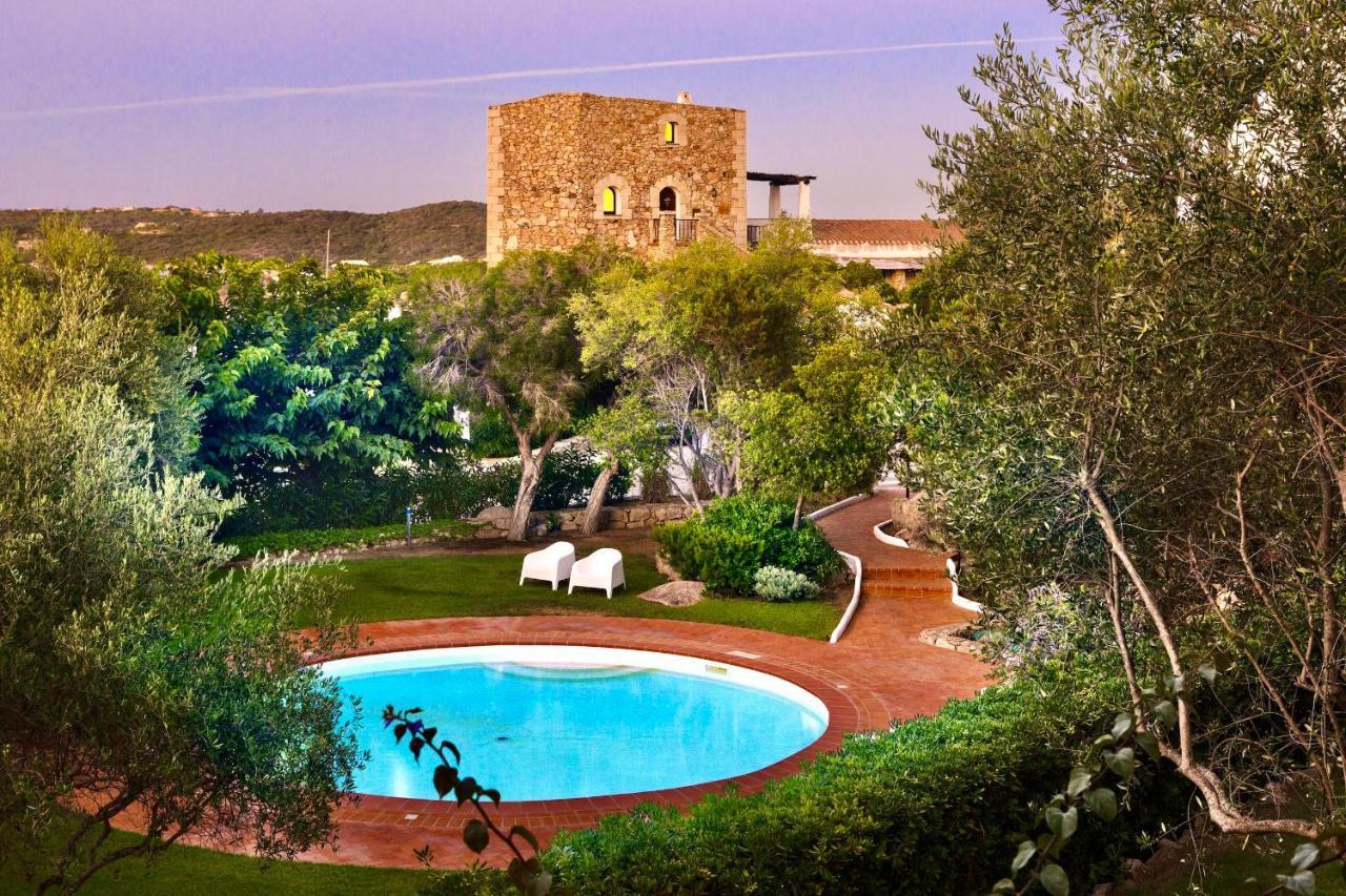 Residence Con Piscina A Liscia Di Vacca, 350 Mt Dal Mare, 3 Km Da Porto Cervo Eksteriør bilde