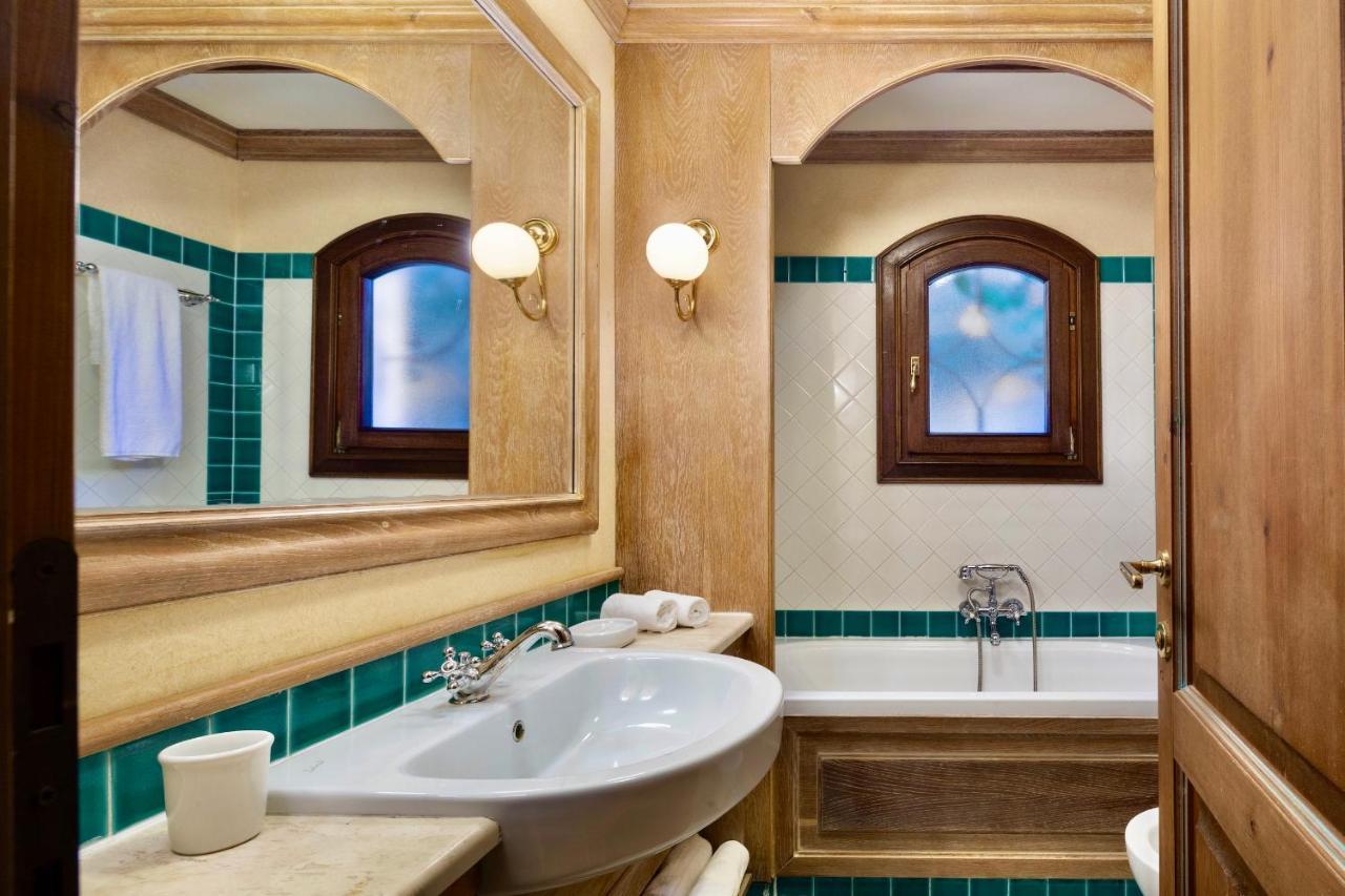 Residence Con Piscina A Liscia Di Vacca, 350 Mt Dal Mare, 3 Km Da Porto Cervo Eksteriør bilde