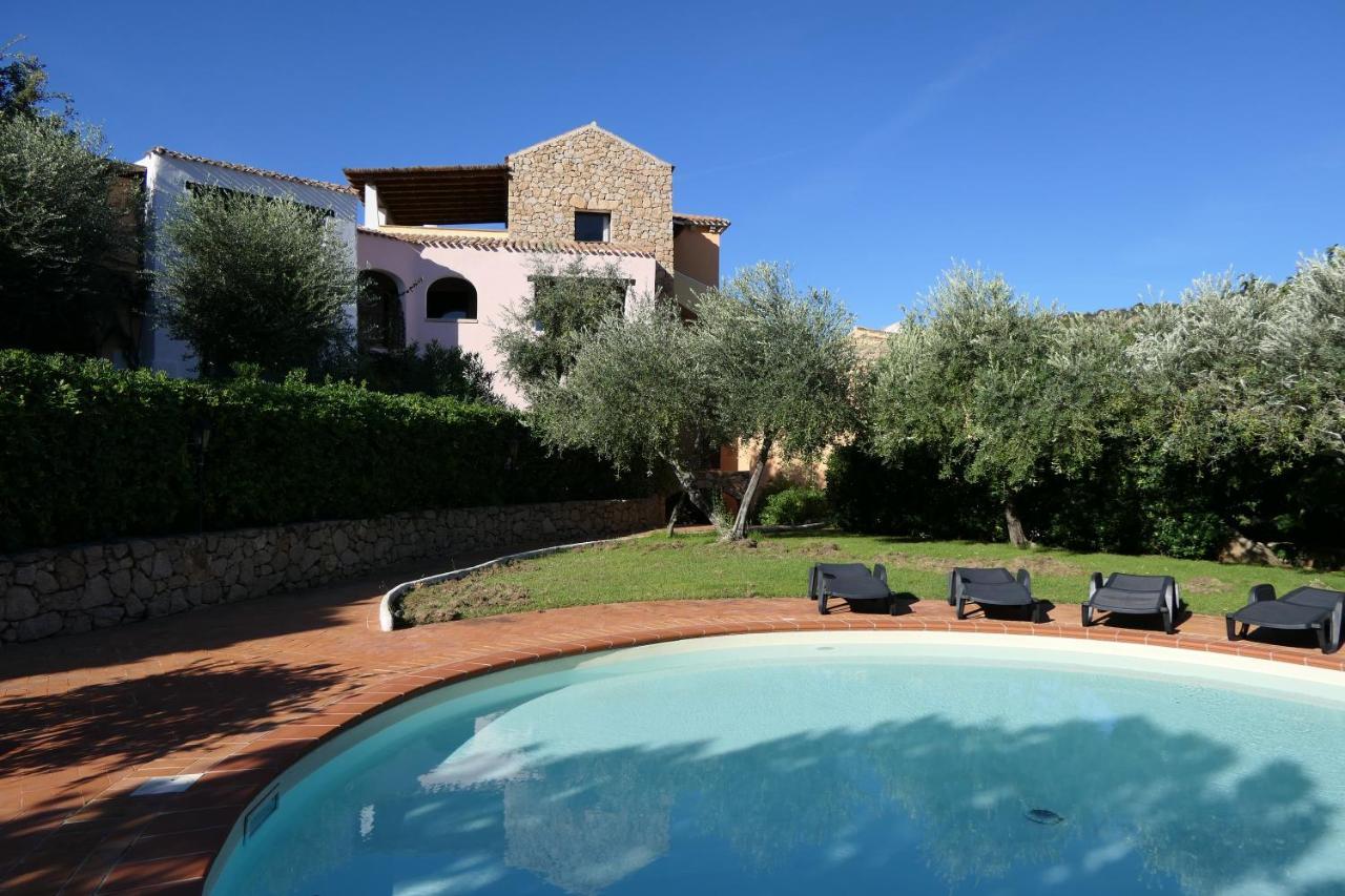 Residence Con Piscina A Liscia Di Vacca, 350 Mt Dal Mare, 3 Km Da Porto Cervo Eksteriør bilde